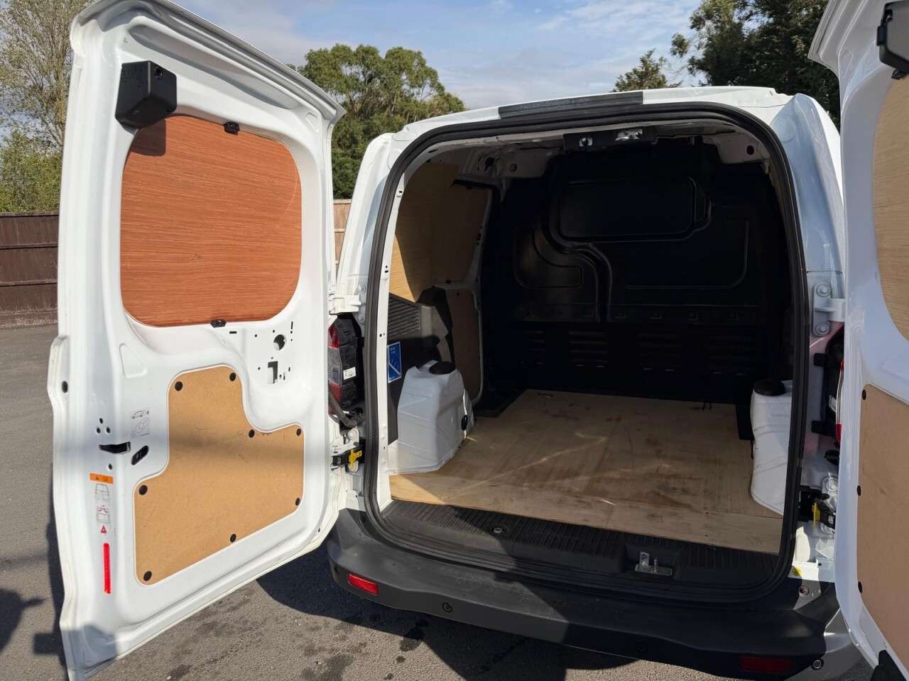 2022 FORD TRANSIT COURIER 2022 FORD TRANSIT COURIER