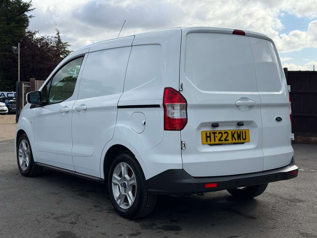 2022 FORD TRANSIT COURIER 2022 FORD TRANSIT COURIER