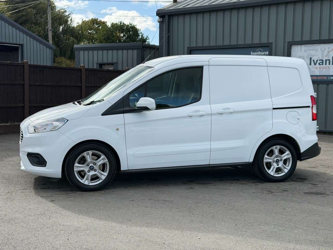 2022 FORD TRANSIT COURIER 2022 FORD TRANSIT COURIER