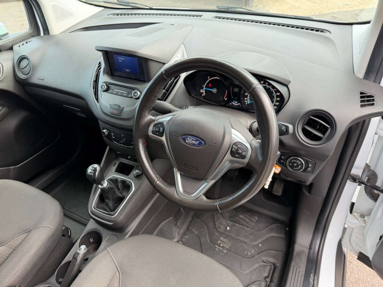 2022 FORD TRANSIT COURIER 2022 FORD TRANSIT COURIER
