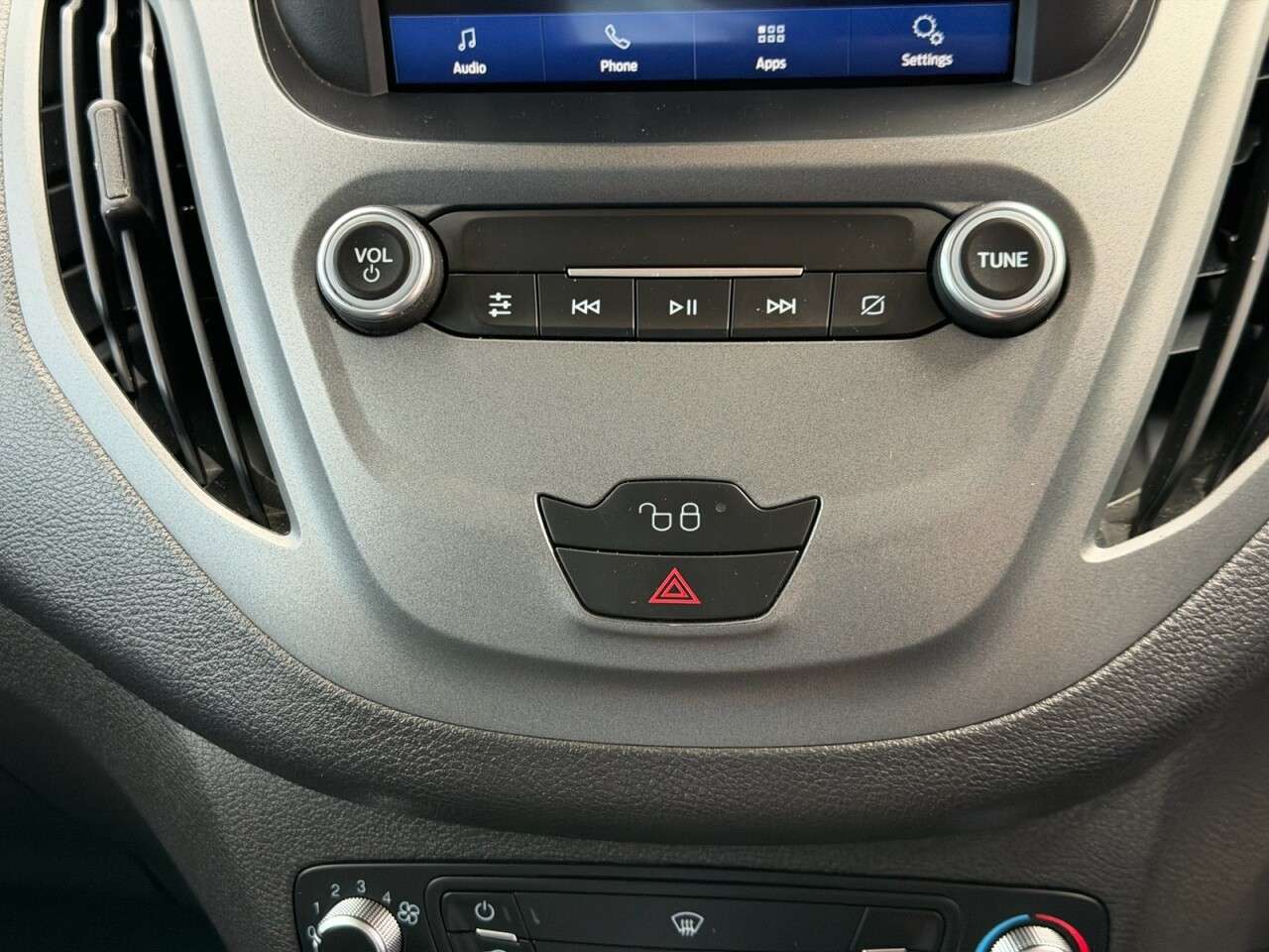 2022 FORD TRANSIT COURIER 2022 FORD TRANSIT COURIER