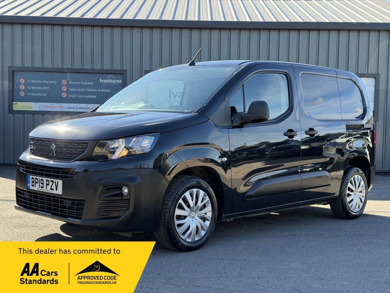 A 2019 PEUGEOT PARTNER 1.6 BlueHDi 1000 Professional Standard Panel Van 5dr Diesel Manual SWB Euro A 2019 PEUGEOT PARTNER 1.6 BlueHDi 1000 Professional Standard Panel Van 5dr Diesel Manual SWB Euro