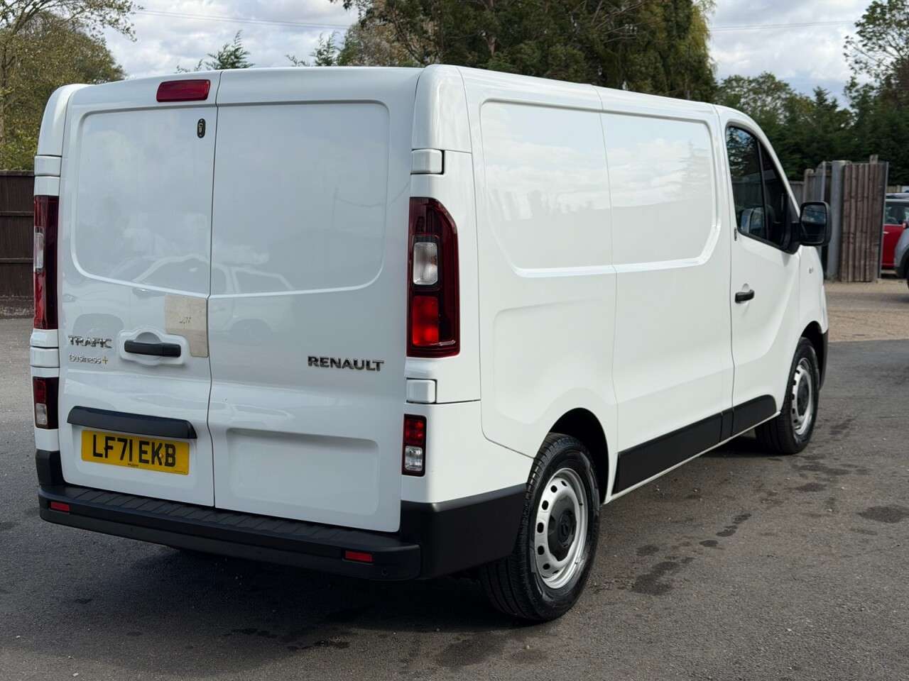 2021 RENAULT TRAFIC 2021 RENAULT TRAFIC