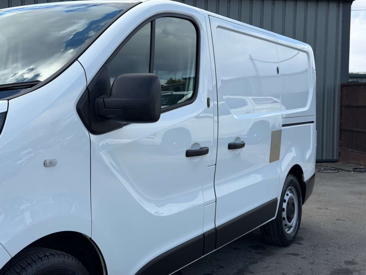 2021 RENAULT TRAFIC 2021 RENAULT TRAFIC
