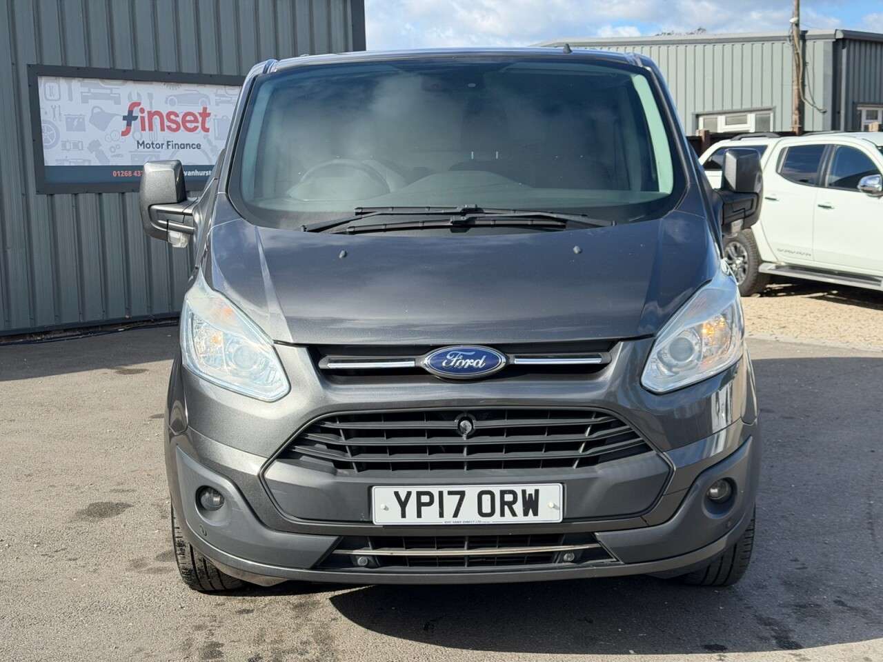 A 2017 FORD TRANSIT CUSTOM 2.0 TDCi 270 Limited Panel Van 5dr Diesel Manual L1 H1 (163 g/km, 128 bhp) A 2017 FORD TRANSIT CUSTOM 2.0 TDCi 270 Limited Panel Van 5dr Diesel Manual L1 H1 (163 g/km, 128 bhp)