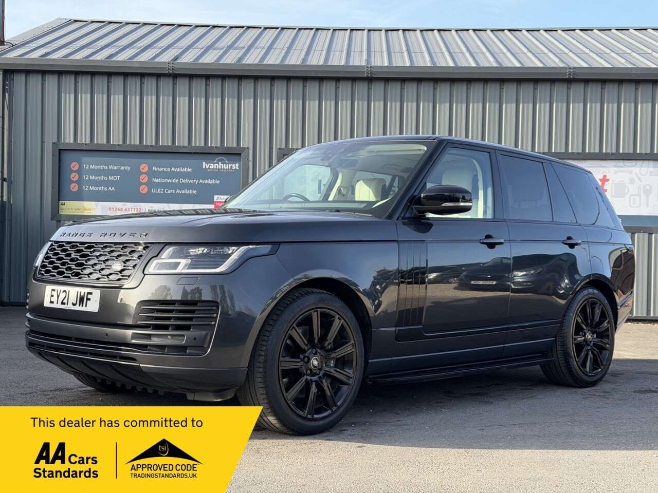 A 2021 LAND ROVER RANGE ROVER 2.0 P400e 13.1kWh Westminster Black SUV 5dr Petrol Plug-in Hybrid Auto 4WD A 2021 LAND ROVER RANGE ROVER 2.0 P400e 13.1kWh Westminster Black SUV 5dr Petrol Plug-in Hybrid Auto 4WD