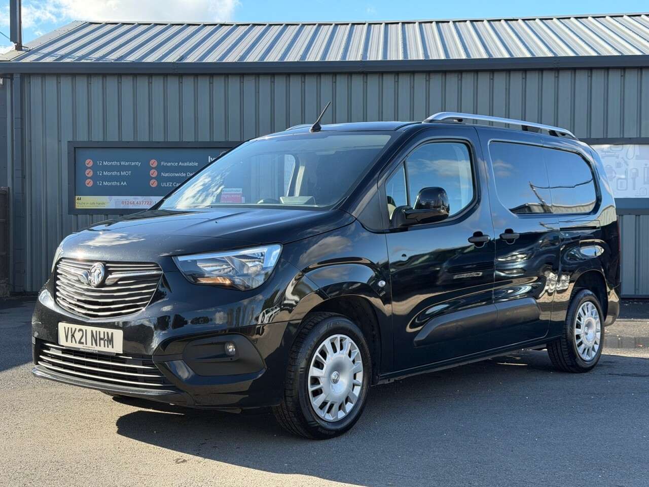 A 2021 VAUXHALL COMBO 1.5 Turbo D 2300 Sportive Panel Van 4dr Diesel Manual L2 H1 Euro 6 (100 ps) A 2021 VAUXHALL COMBO 1.5 Turbo D 2300 Sportive Panel Van 4dr Diesel Manual L2 H1 Euro 6 (100 ps)