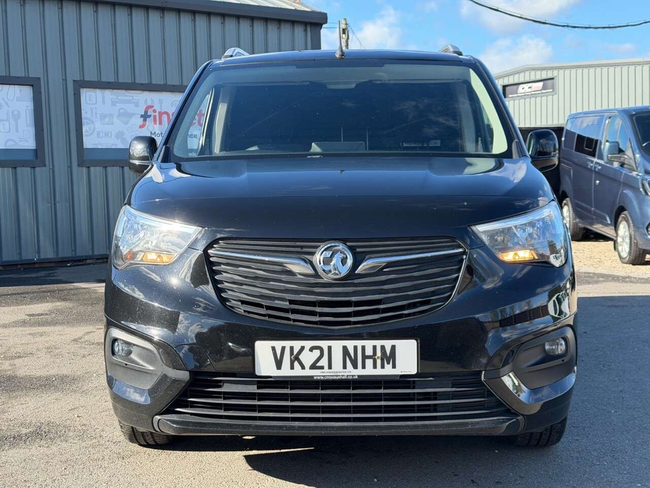 A 2021 VAUXHALL COMBO 1.5 Turbo D 2300 Sportive Panel Van 4dr Diesel Manual L2 H1 Euro 6 (100 ps) A 2021 VAUXHALL COMBO 1.5 Turbo D 2300 Sportive Panel Van 4dr Diesel Manual L2 H1 Euro 6 (100 ps)