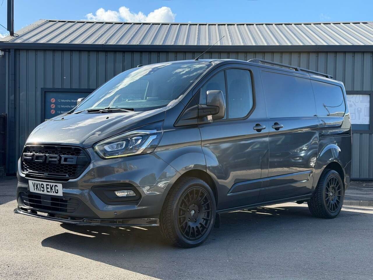 A 2019 FORD TRANSIT CUSTOM 2.0 280 EcoBlue Limited Panel Van 5dr Diesel Manual L1 H1 Euro 6 (130 ps) A 2019 FORD TRANSIT CUSTOM 2.0 280 EcoBlue Limited Panel Van 5dr Diesel Manual L1 H1 Euro 6 (130 ps)