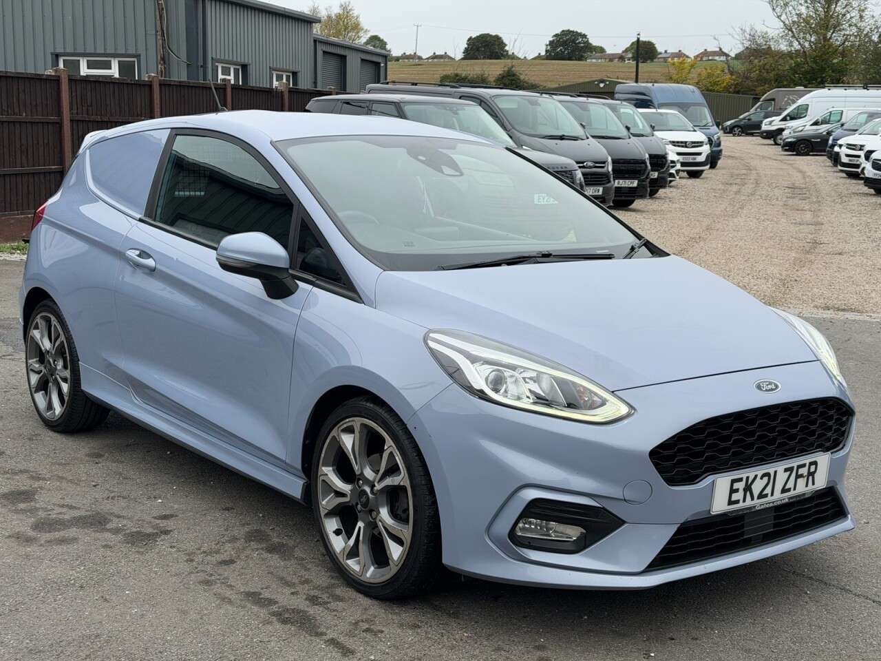 A 2021 FORD FIESTA VAN 1.0T EcoBoost Sport Car Derived Van 3dr Petrol Manual Euro 6 (s/s) (125 ps) A 2021 FORD FIESTA VAN 1.0T EcoBoost Sport Car Derived Van 3dr Petrol Manual Euro 6 (s/s) (125 ps)