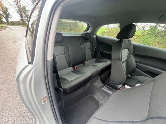 2012 AUDI A1 2012 AUDI A1