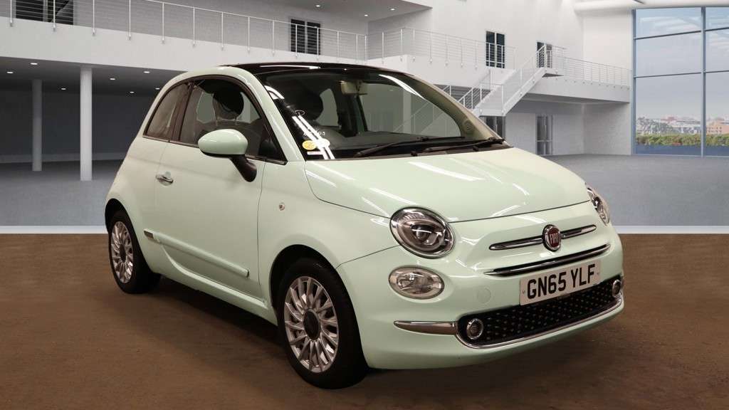 A 2015 FIAT 500 1.2 Lounge Hatchback 3dr Petrol Manual Euro 6 (s/s) (69 bhp) A 2015 FIAT 500 1.2 Lounge Hatchback 3dr Petrol Manual Euro 6 (s/s) (69 bhp)