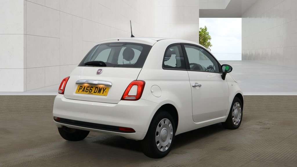 2017 FIAT 500 2017 FIAT 500