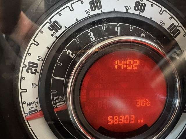 A 2016 FIAT 500 1.2 Pop Hatchback 3dr Petrol Manual Euro 6 (s/s) (69 bhp) A 2016 FIAT 500 1.2 Pop Hatchback 3dr Petrol Manual Euro 6 (s/s) (69 bhp)