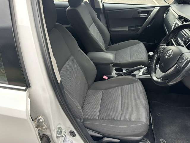 2013 TOYOTA AURIS 2013 TOYOTA AURIS
