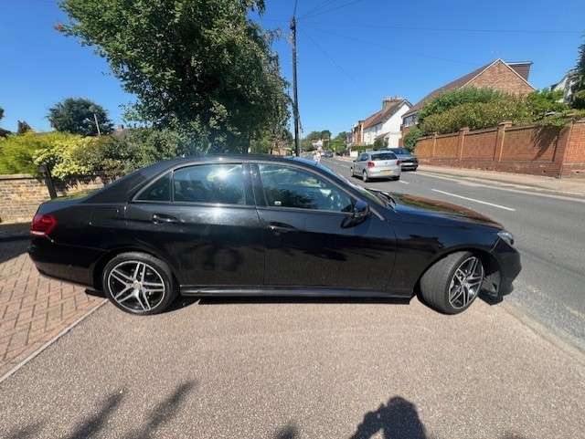 A 2016 MERCEDES-BENZ E CLASS E350 BLUETEC AMG NIGHT EDITION PREMIUM 4-Door A 2016 MERCEDES-BENZ E CLASS E350 BLUETEC AMG NIGHT EDITION PREMIUM 4-Door