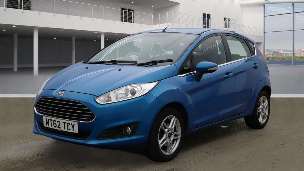 A 2013 FORD FIESTA 1.25 Zetec Hatchback 5dr Petrol Manual Euro 5 (82 ps) A 2013 FORD FIESTA 1.25 Zetec Hatchback 5dr Petrol Manual Euro 5 (82 ps)