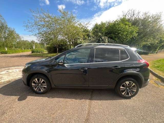 2017 PEUGEOT 2008 2017 PEUGEOT 2008