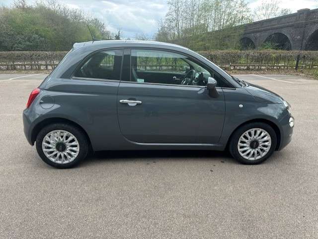 A 2018 FIAT 500 0.9 TwinAir Lounge Hatchback 3dr Petrol Manual Euro 6 (s/s) (85 bhp) A 2018 FIAT 500 0.9 TwinAir Lounge Hatchback 3dr Petrol Manual Euro 6 (s/s) (85 bhp)