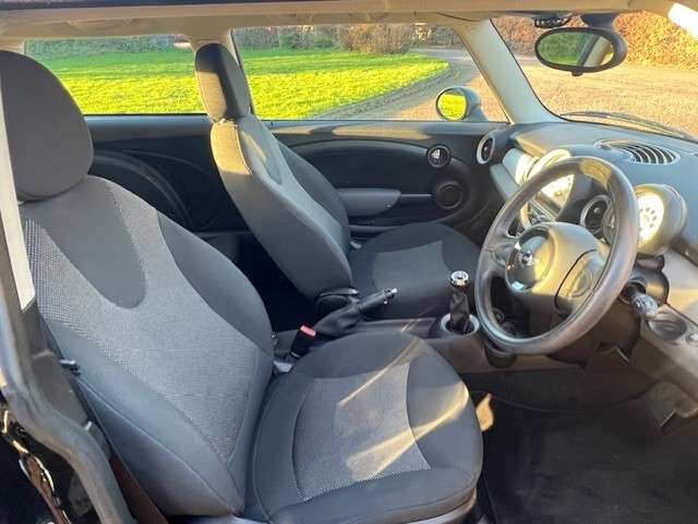 2010 MINI HATCH 2010 MINI HATCH