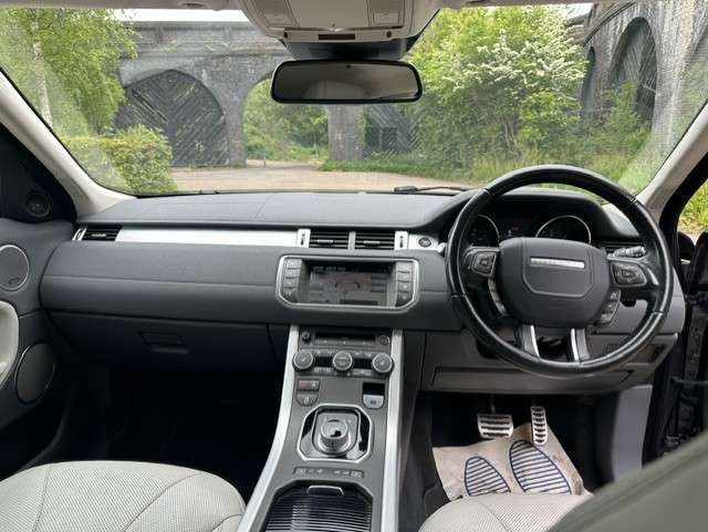 2015 LAND ROVER RANGE ROVER EVOQUE 2015 LAND ROVER RANGE ROVER EVOQUE
