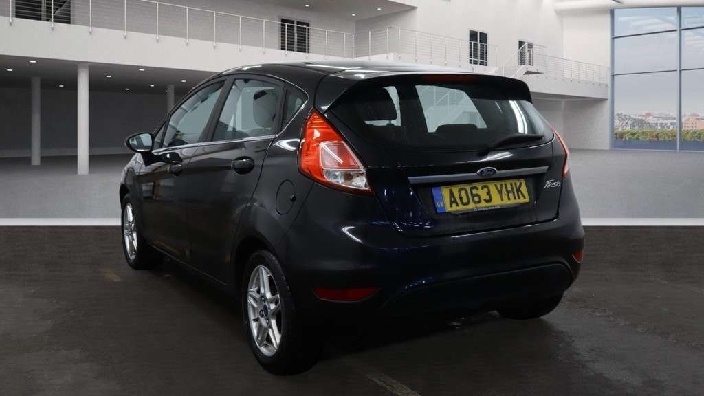 A 2014 FORD FIESTA 1.25 Zetec Hatchback 5dr Petrol Manual Euro 5 (82 ps) A 2014 FORD FIESTA 1.25 Zetec Hatchback 5dr Petrol Manual Euro 5 (82 ps)