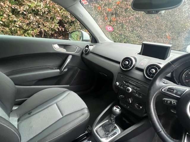 2012 AUDI A1 2012 AUDI A1