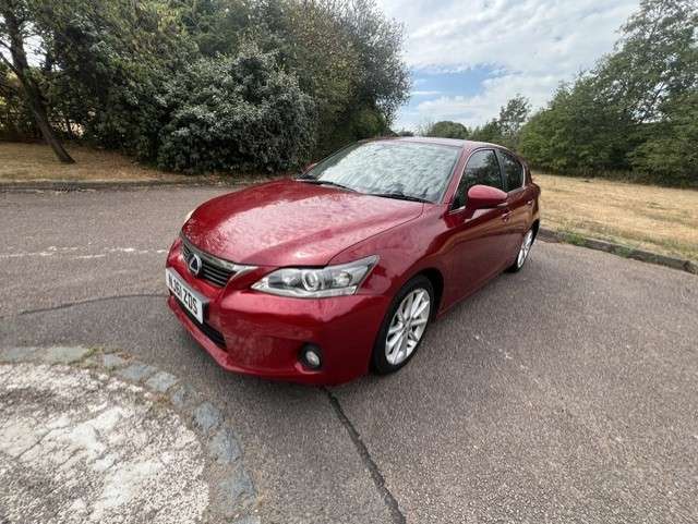A 2011 LEXUS CT 1.8 200h SE-L Hatchback 5dr Petrol Hybrid CVT Euro 5 (s/s) (136 ps) A 2011 LEXUS CT 1.8 200h SE-L Hatchback 5dr Petrol Hybrid CVT Euro 5 (s/s) (136 ps)