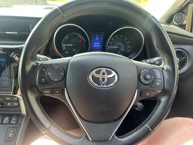 2017 TOYOTA AURIS 2017 TOYOTA AURIS