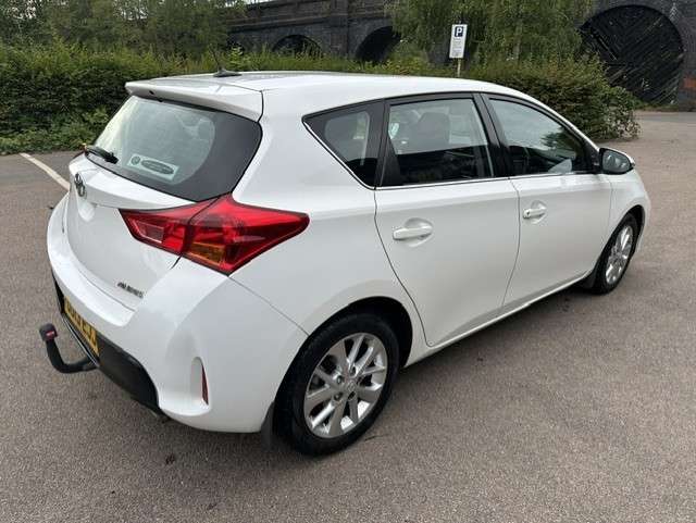 2013 TOYOTA AURIS 2013 TOYOTA AURIS