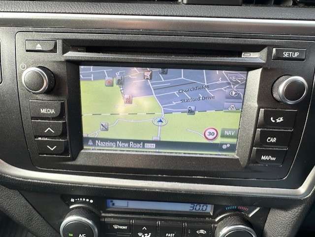 2014 TOYOTA AURIS 2014 TOYOTA AURIS