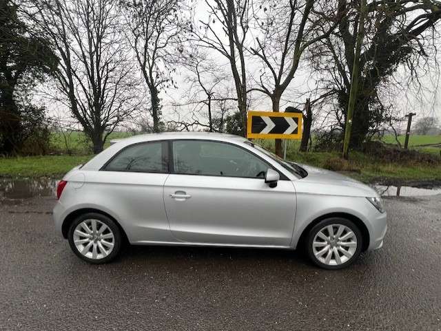 A 2012 AUDI A1 1.4 TFSI Sport Hatchback 3dr Petrol S Tronic Euro 5 (s/s) (122 ps) A 2012 AUDI A1 1.4 TFSI Sport Hatchback 3dr Petrol S Tronic Euro 5 (s/s) (122 ps)