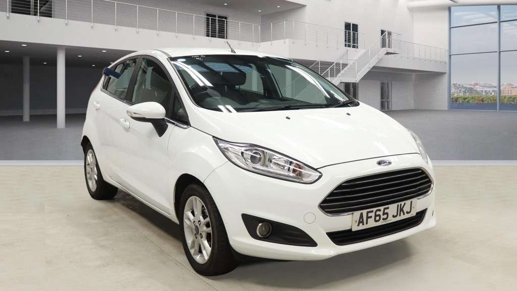 A 2015 FORD FIESTA 1.25 Zetec Hatchback 5dr Petrol Manual Euro 6 (82 ps) A 2015 FORD FIESTA 1.25 Zetec Hatchback 5dr Petrol Manual Euro 6 (82 ps)