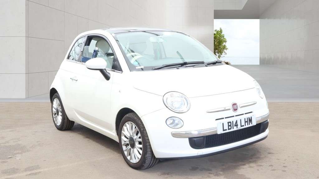 A 2014 FIAT 500 1.2 Lounge Hatchback 3dr Petrol Manual Euro 6 (s/s) (69 bhp) A 2014 FIAT 500 1.2 Lounge Hatchback 3dr Petrol Manual Euro 6 (s/s) (69 bhp)