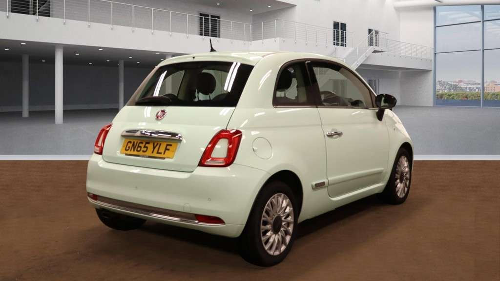 A 2015 FIAT 500 1.2 Lounge Hatchback 3dr Petrol Manual Euro 6 (s/s) (69 bhp) A 2015 FIAT 500 1.2 Lounge Hatchback 3dr Petrol Manual Euro 6 (s/s) (69 bhp)
