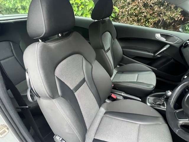 2012 AUDI A1 2012 AUDI A1