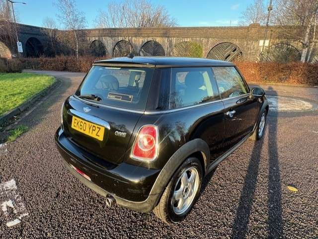 2010 MINI HATCH 2010 MINI HATCH