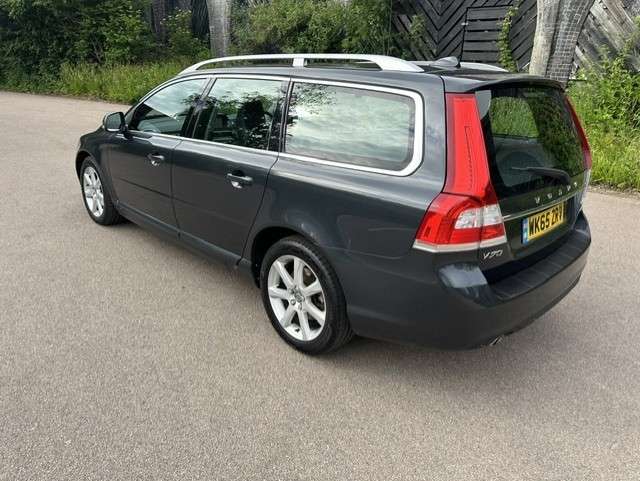 2015 VOLVO V70 2015 VOLVO V70