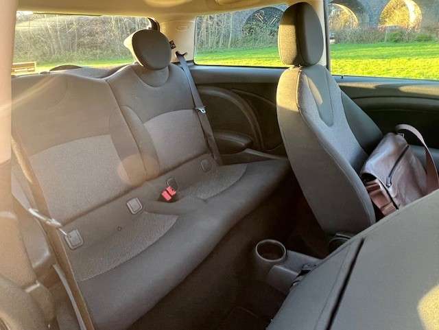 2010 MINI HATCH 2010 MINI HATCH