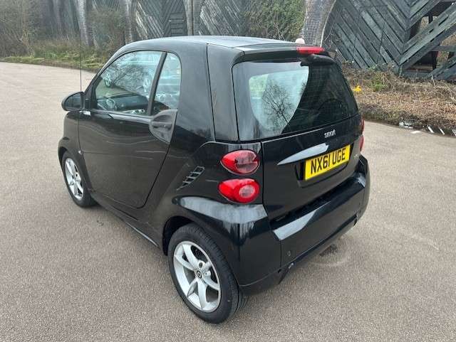 2011 SMART FORTWO 2011 SMART FORTWO
