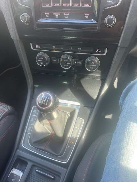 2014 VOLKSWAGEN GOLF 2014 VOLKSWAGEN GOLF