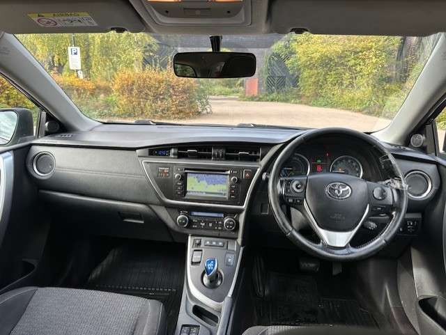2014 TOYOTA AURIS 2014 TOYOTA AURIS