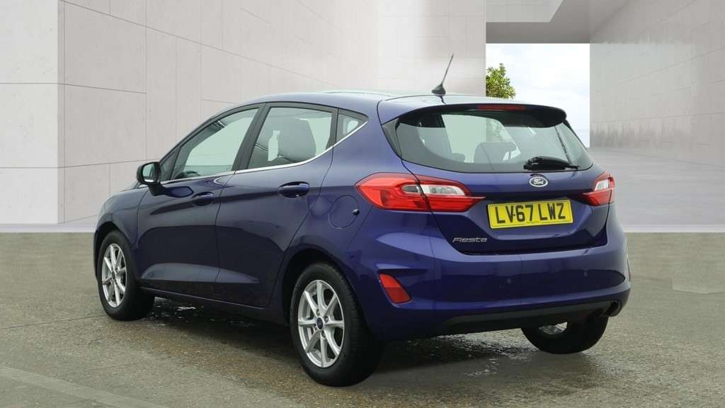 A 2017 FORD FIESTA 1.1 Ti-VCT Zetec Hatchback 5dr Petrol Manual Euro 6 (s/s) (85 ps) A 2017 FORD FIESTA 1.1 Ti-VCT Zetec Hatchback 5dr Petrol Manual Euro 6 (s/s) (85 ps)