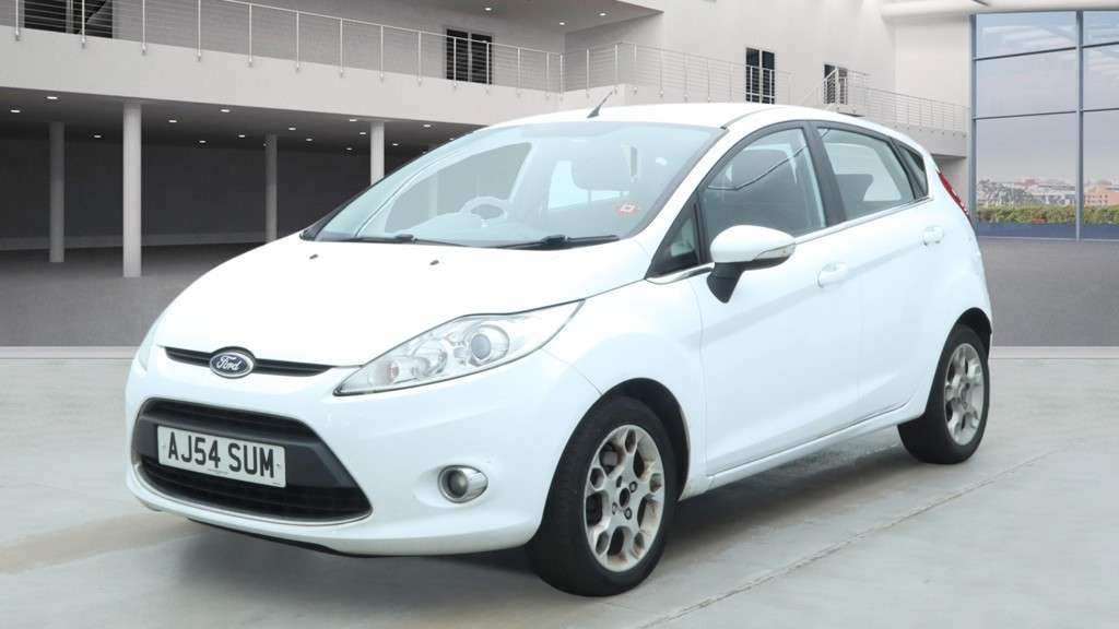 A 2012 FORD FIESTA 1.25 Zetec Hatchback 5dr Petrol Manual (129 g/km, 81 bhp) A 2012 FORD FIESTA 1.25 Zetec Hatchback 5dr Petrol Manual (129 g/km, 81 bhp)