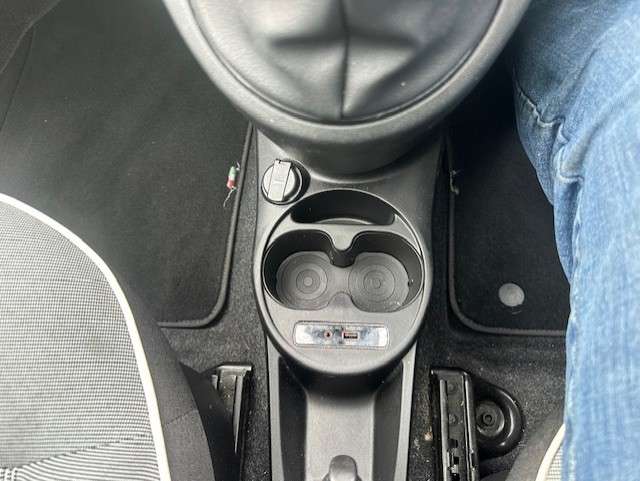 2018 FIAT 500 2018 FIAT 500