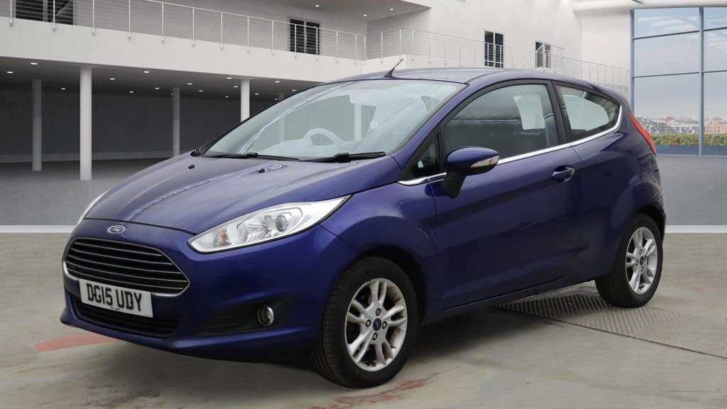 A 2015 FORD FIESTA 1.25 Zetec Hatchback 3dr Petrol Manual Euro 6 (82 ps) A 2015 FORD FIESTA 1.25 Zetec Hatchback 3dr Petrol Manual Euro 6 (82 ps)
