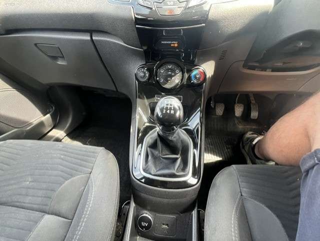 2016 FORD FIESTA 2016 FORD FIESTA