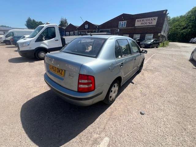 2002 SKODA FABIA 2002 SKODA FABIA