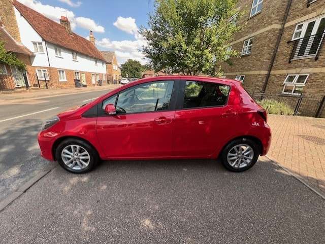 2015 TOYOTA YARIS 2015 TOYOTA YARIS