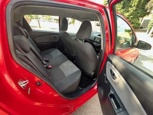 2015 TOYOTA YARIS 2015 TOYOTA YARIS